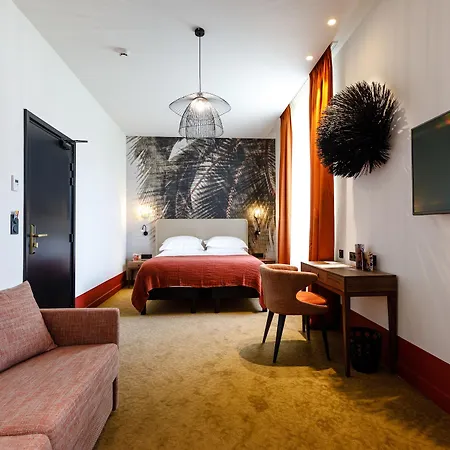 Verlaine Hotel 4*