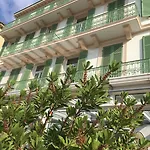 Hotel Verlaine