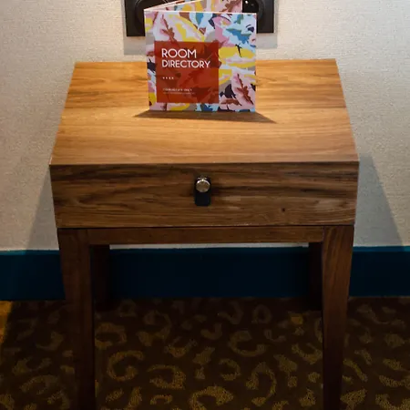 Verlaine 4* Κάννες