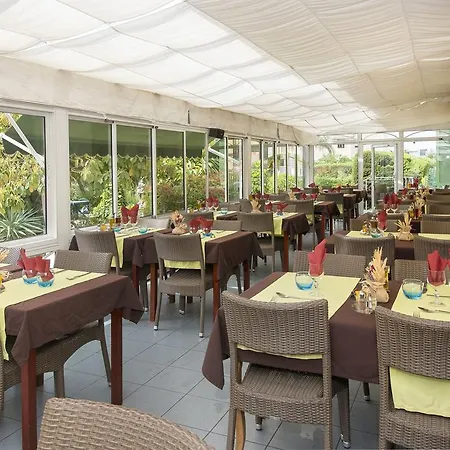 Ξενοδοχείο Verlaine 4*