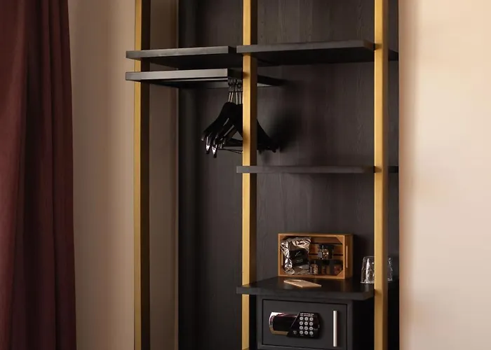 Hotel Verlaine 4*